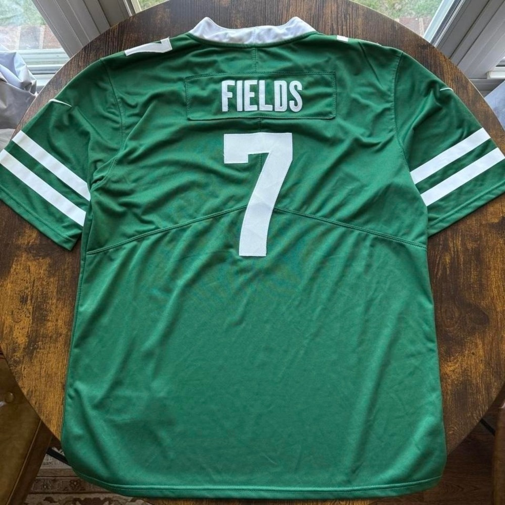 Nike Men's XL New York Jets Justin Fields Number 7 NFL On Field Jersey Green